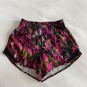 Hotty Hot High Rise Shorts Size 2